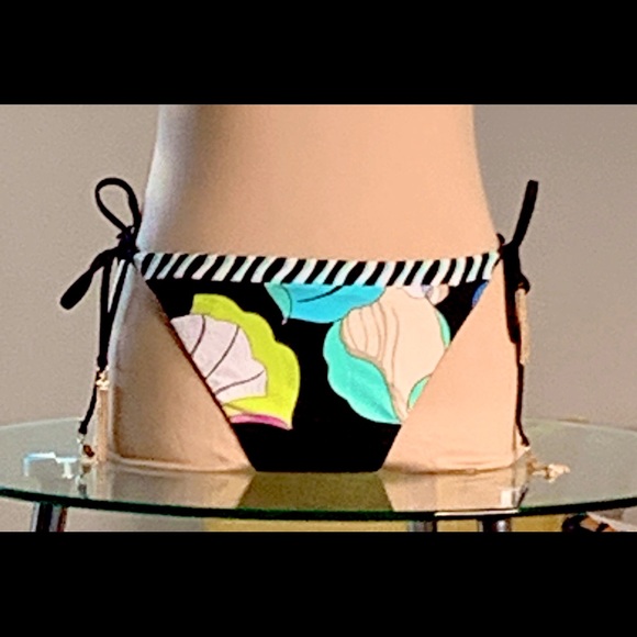 Trina Turk Bikini Bottoms Size 10 /12 - Picture 2 of 12
